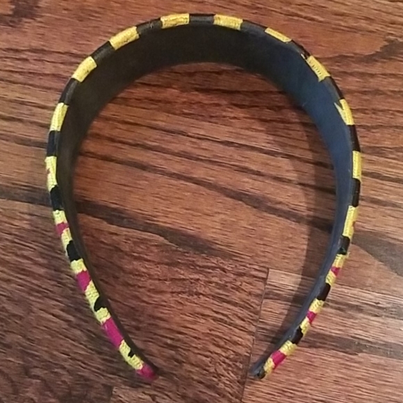 Fair Trade Headband - Picture 2 of 4